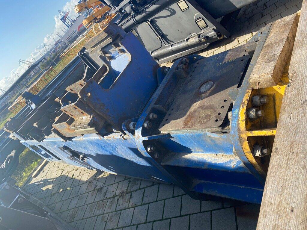 Liebherr LRB 155
